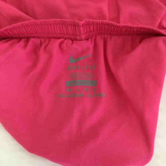⭐️Sold⭐️NWT Nike Pink Running Shorts - Picture 4 of 5